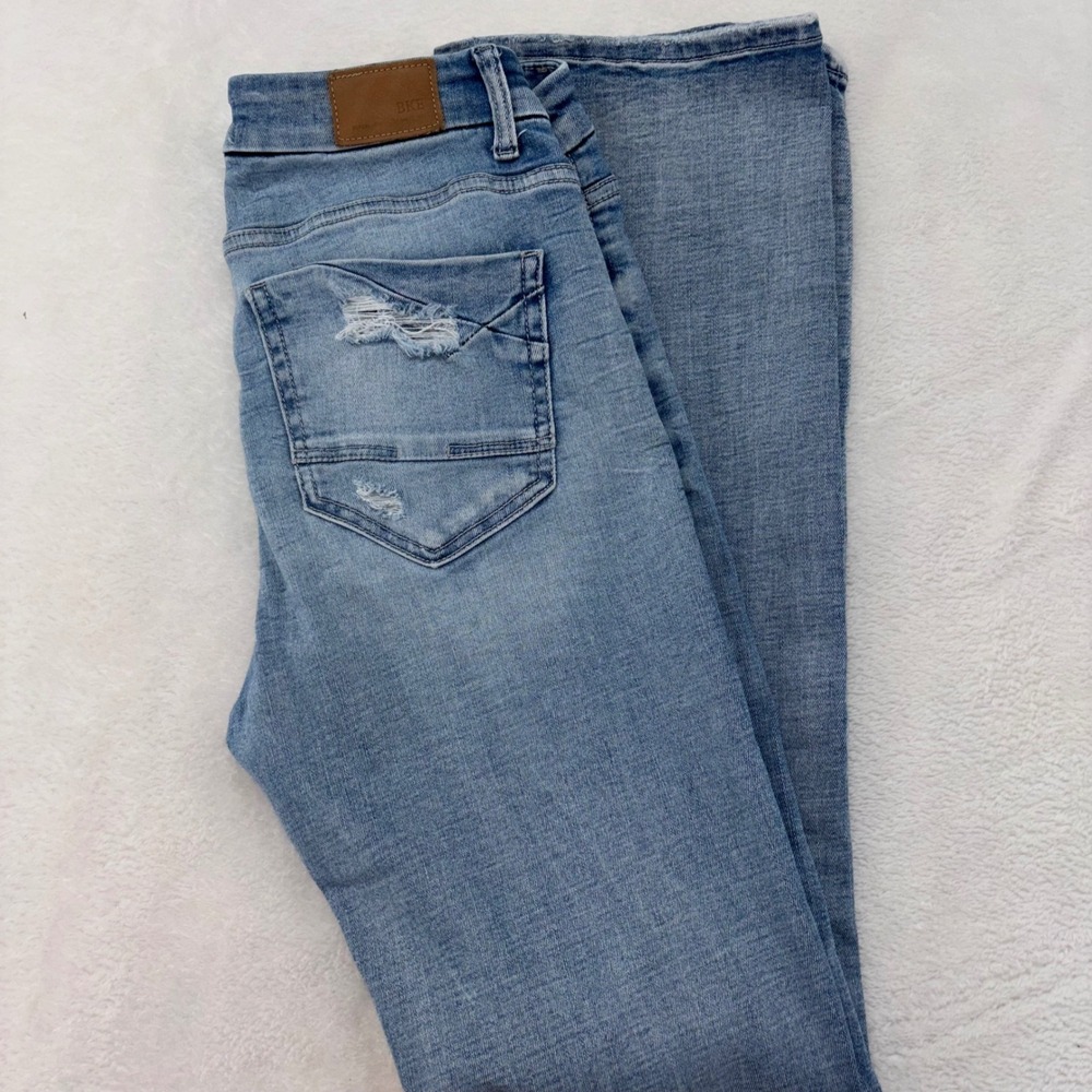 BKE Payton Mid Rise Bootcut Jeans Light Wash Distressed 27 x 33.5 Womens Boho